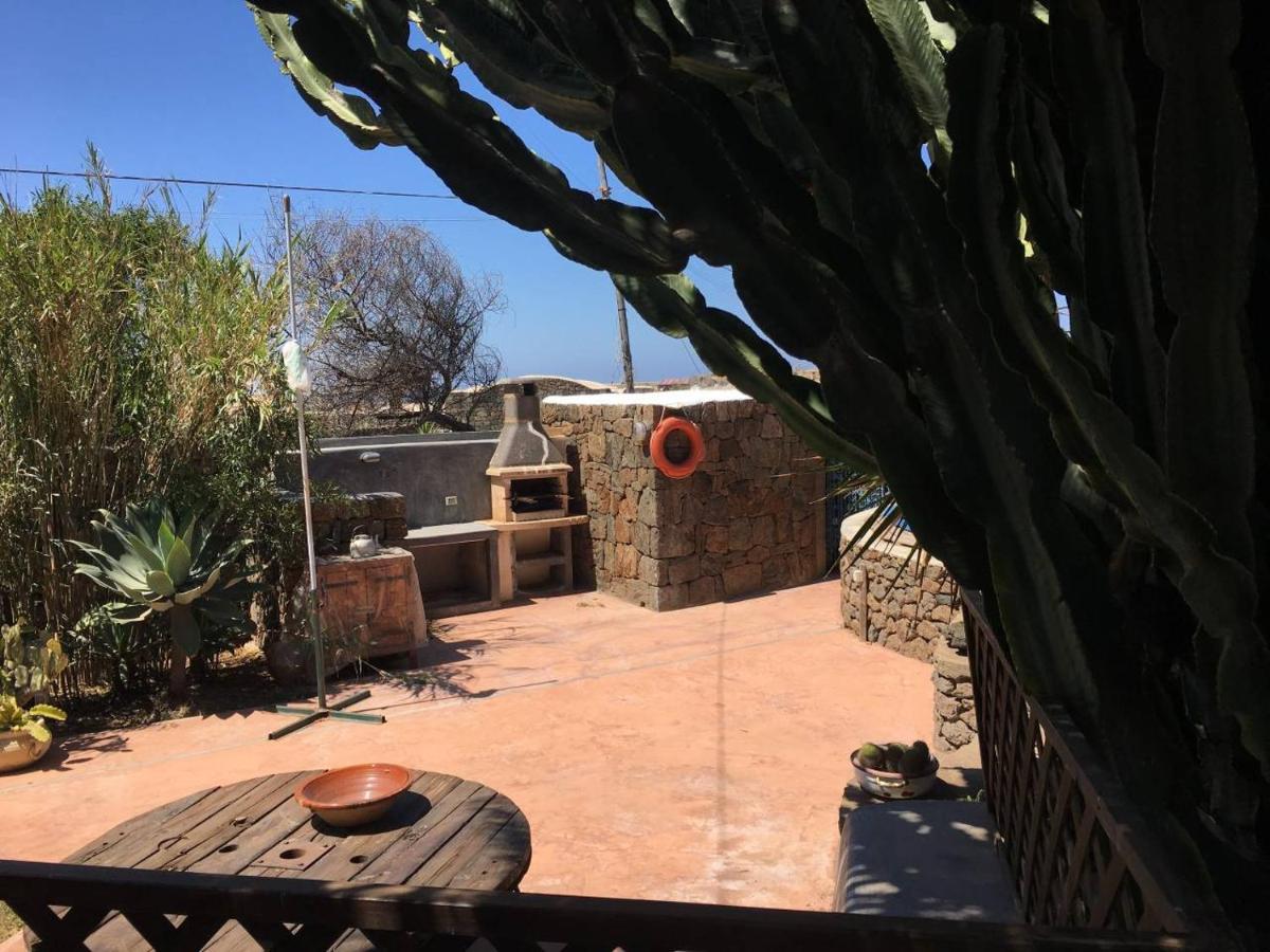 Cactus B&B Le Casette Di Marilena Пантеллерія Екстер'єр фото